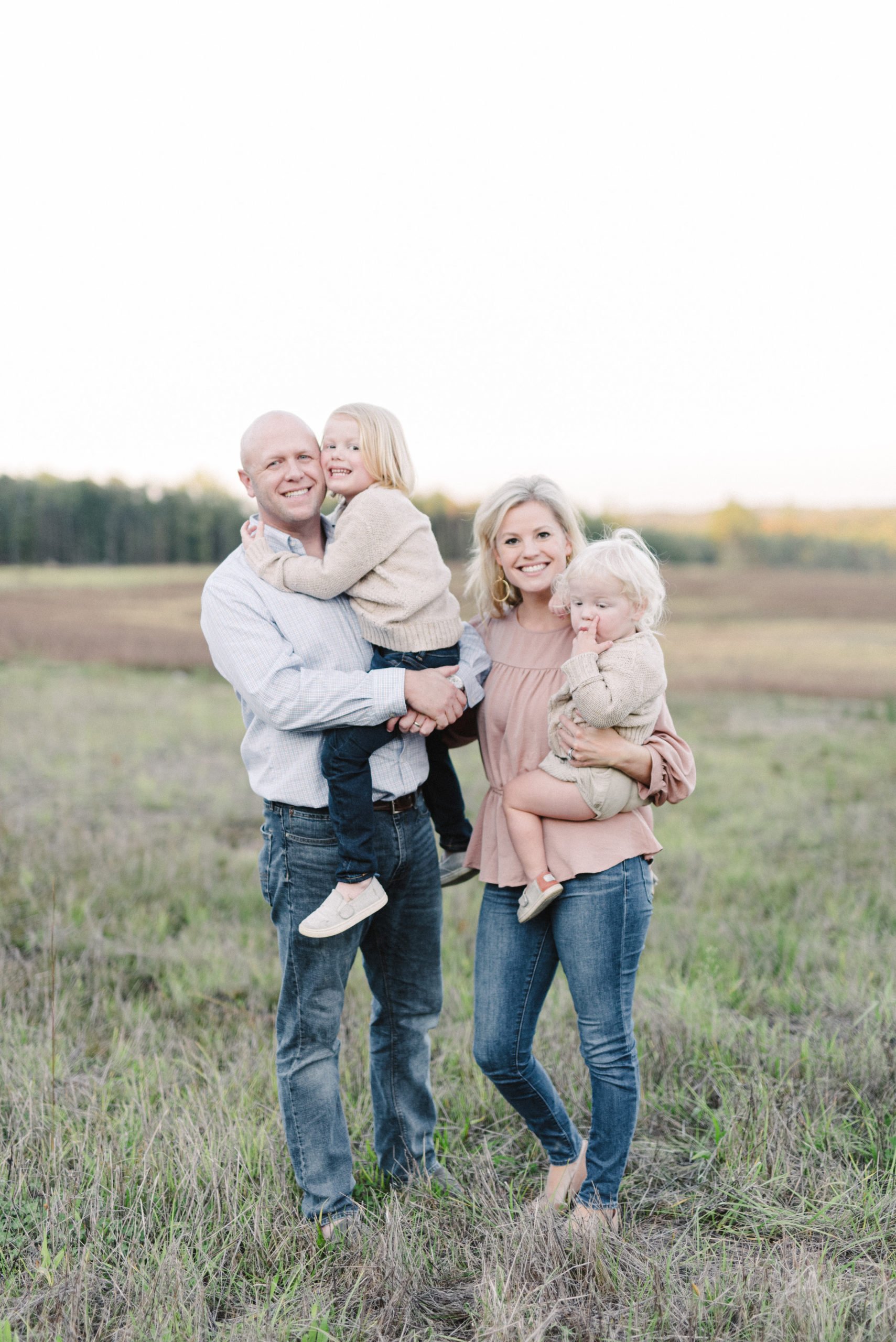 Hoover Alabama family photographer at Moss Rock